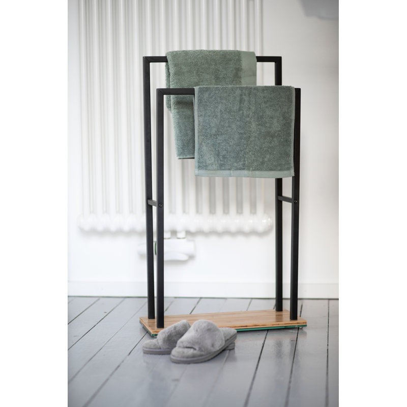 Bambusa Freestanding Towel Stand