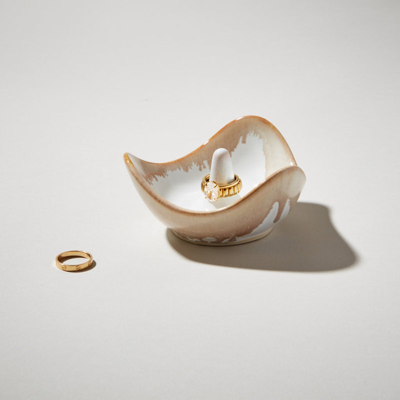 Pottery Ring Holder, Bluff
