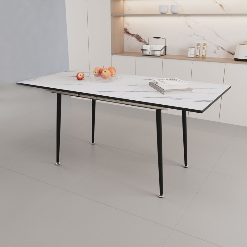 Table de salle à manger extensible en panneau de fibres à densité moyenne pour 4-6 pieds de style médiéval avec pieds en métal noir