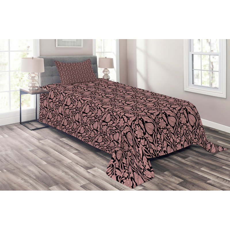 Flower Farmhouse / Country Polyester Damask Coverlet, Twin Bedspread + 1 Sham