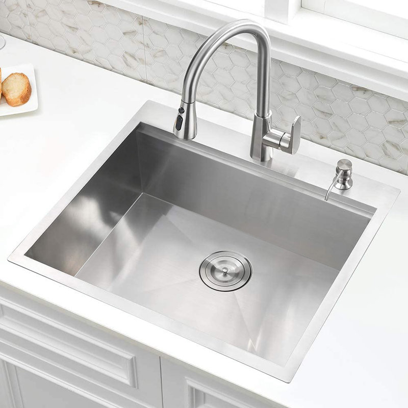 Évier de cuisine encastré de 25 po L x 22 po avec accessoires