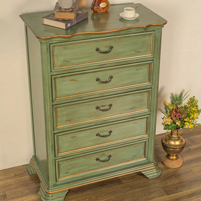 Simple commode d'appoint en bois vert