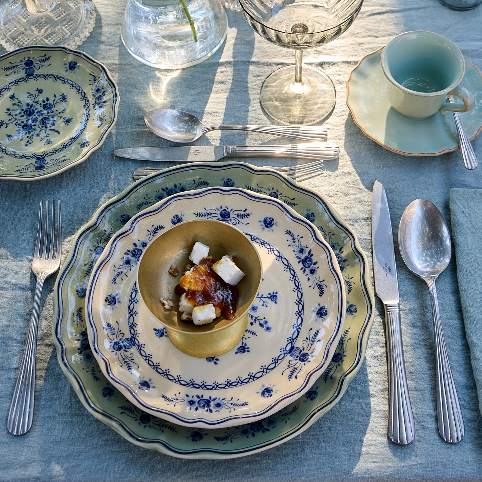 Vila 8" Salad Plate, Beige/Blue