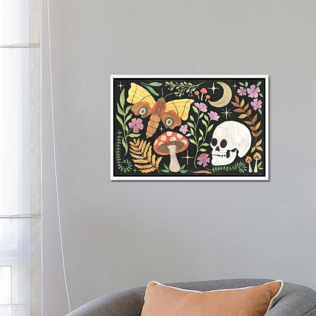 Spooky Chic I von Veronique Charron - Galerie-verpackte Leinwand Giclée auf Leinwand