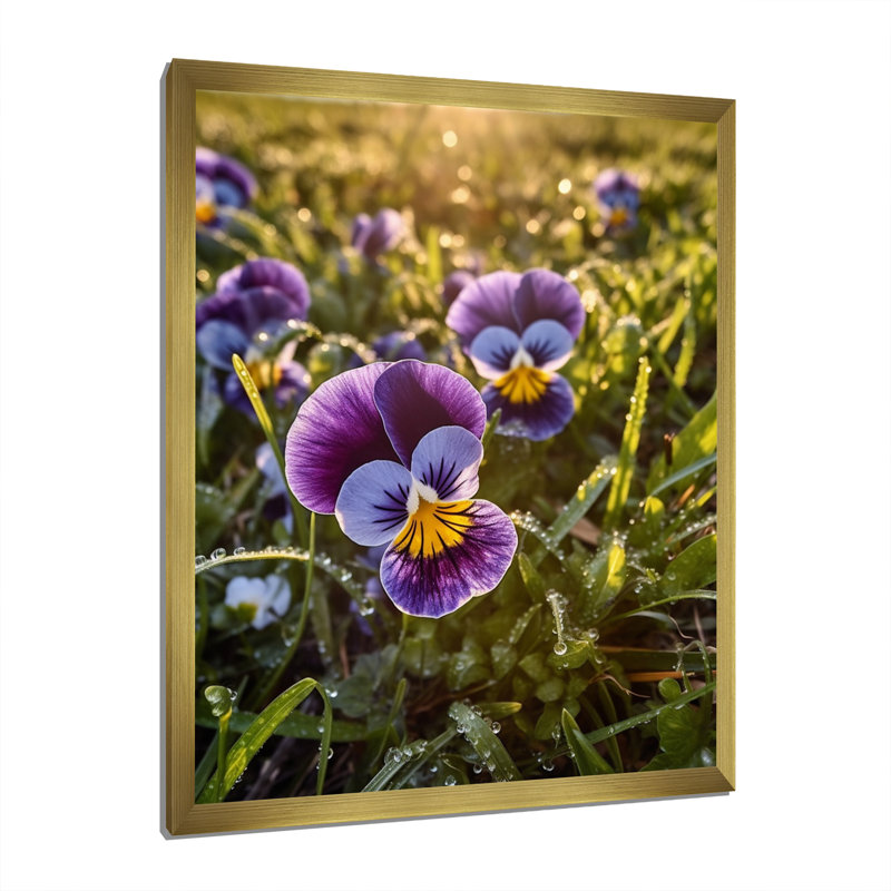 «Mauve, jaune, nature, pensées, V», sur toile, Cadre doré à une seule photo, H 40 po x l 30 po x P 1,5 po