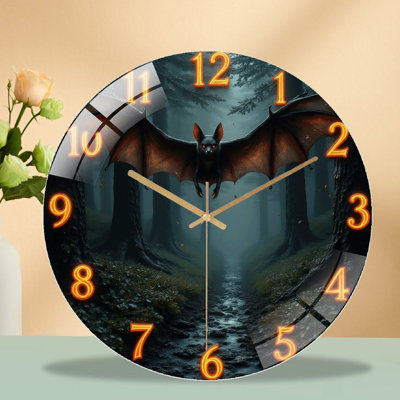 Horloge murale en bois foncé foncé