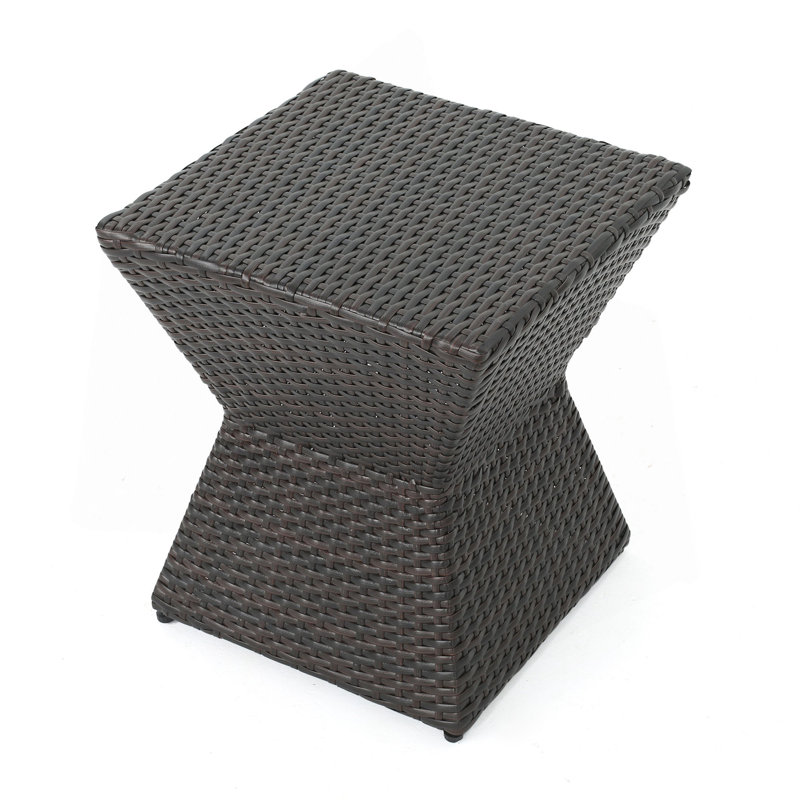 16 Outdoor Wicker End Table