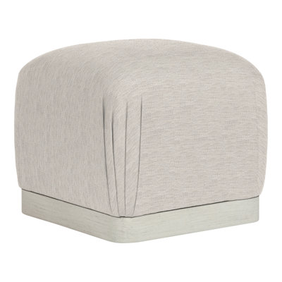 Nola Ottoman