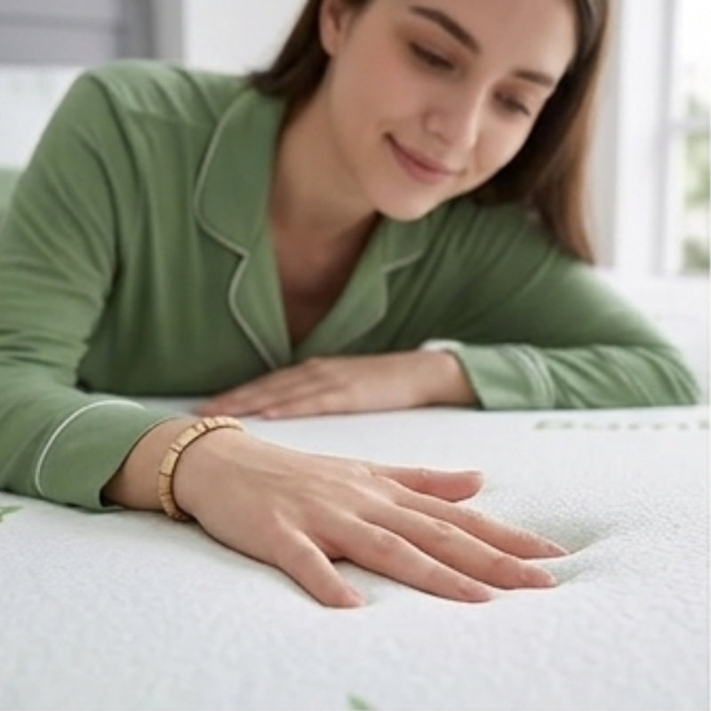 2.5cm Memory Foam Mattress Topper, Super King (6')