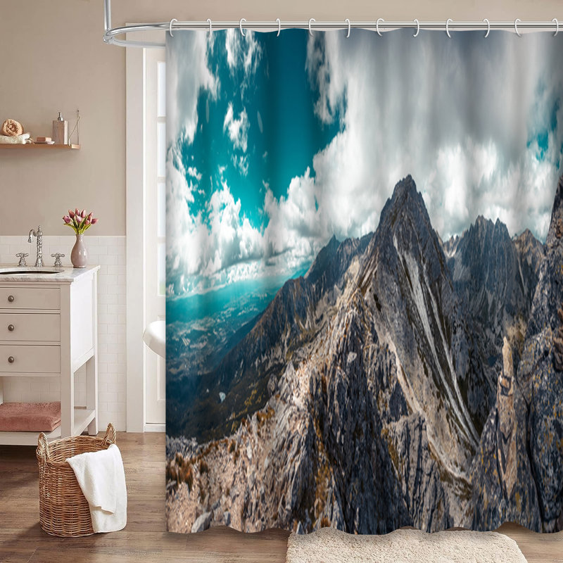 Rideau de douche Mountain Stone Blue Sky, L 72 po x l 72 po