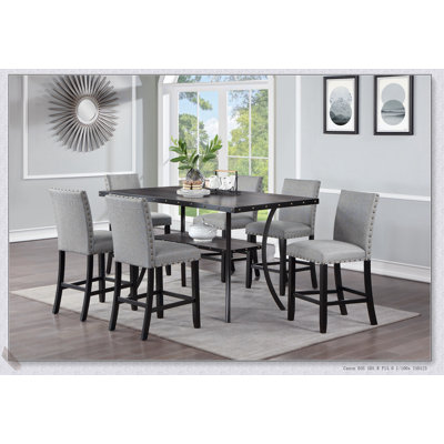 Ensemble de salle à manger à hauteur de comptoir 7 pièces Modern Classic avec bois naturel, chaises en tissu gris et tablettes de rangement