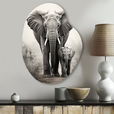 Casas - Elephant Pear Shape Asymmetric Metal Wall Art