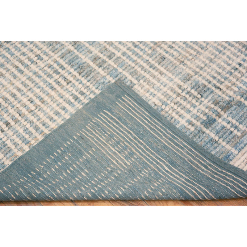 Tapis moderne de la taille d'une pièce de la collection Nazmiyal
