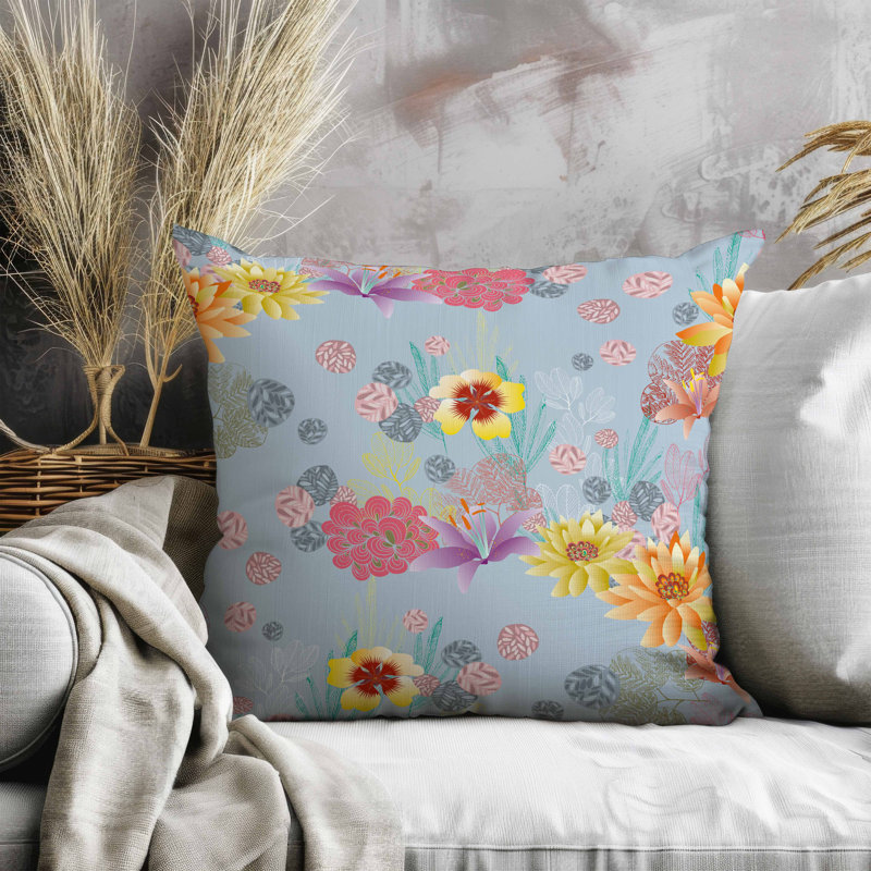 Coussin en faux suède coloré Flora, Carré 26 po
