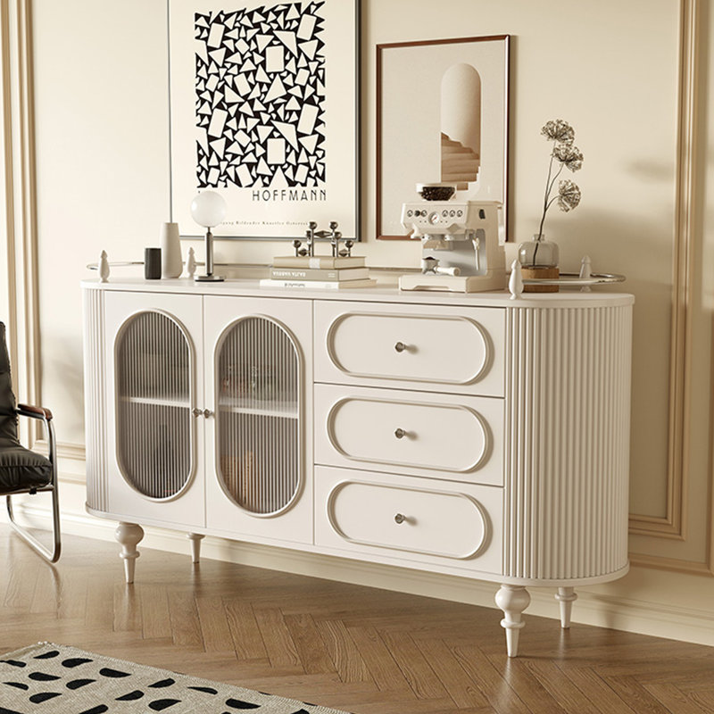 Buffet 62,99 po, Blanc