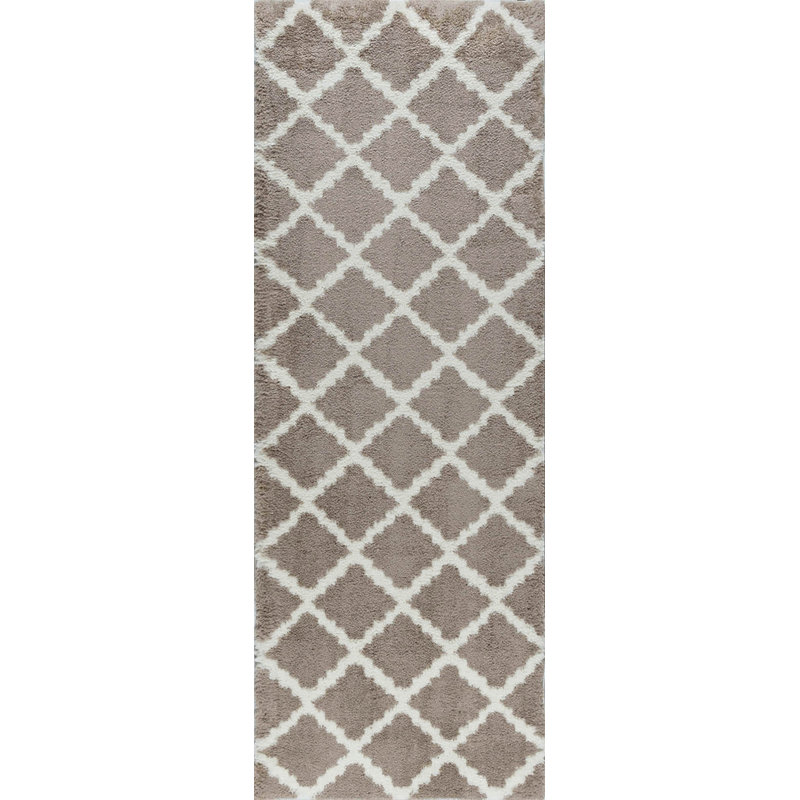 Calarojo Indoor Rug, Runner 2'7" x 7'3"