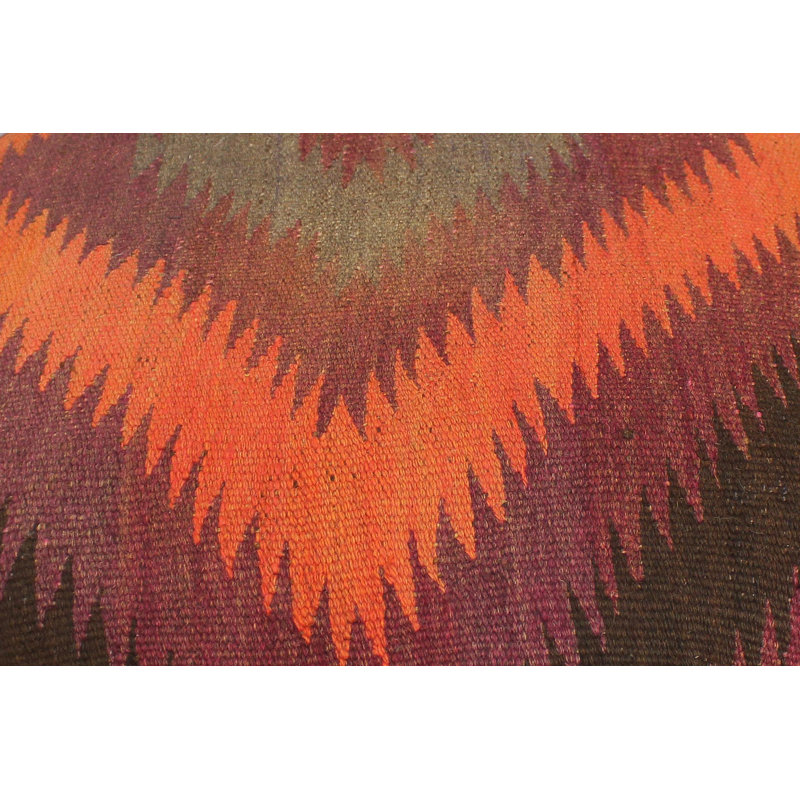 Repose-pieds Anauri, Laine rouge tribal Marvin