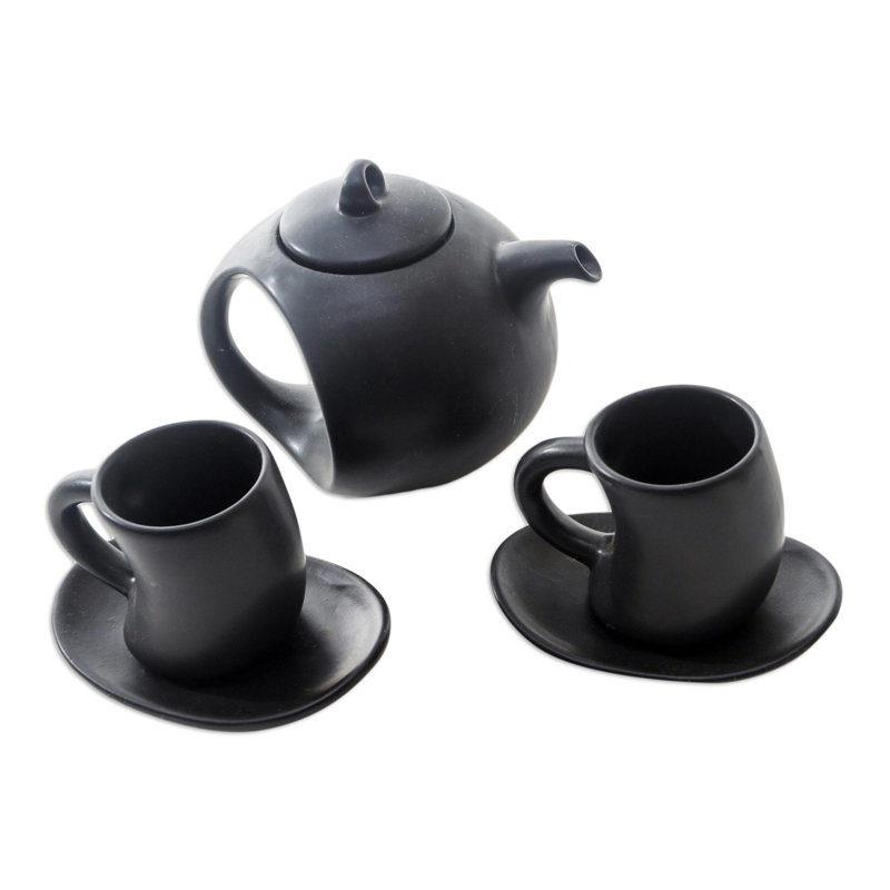 Orren Ellis Abida 14oz. Teapot