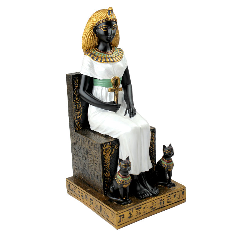 Figurine Salvador sur le trône d'Egypte