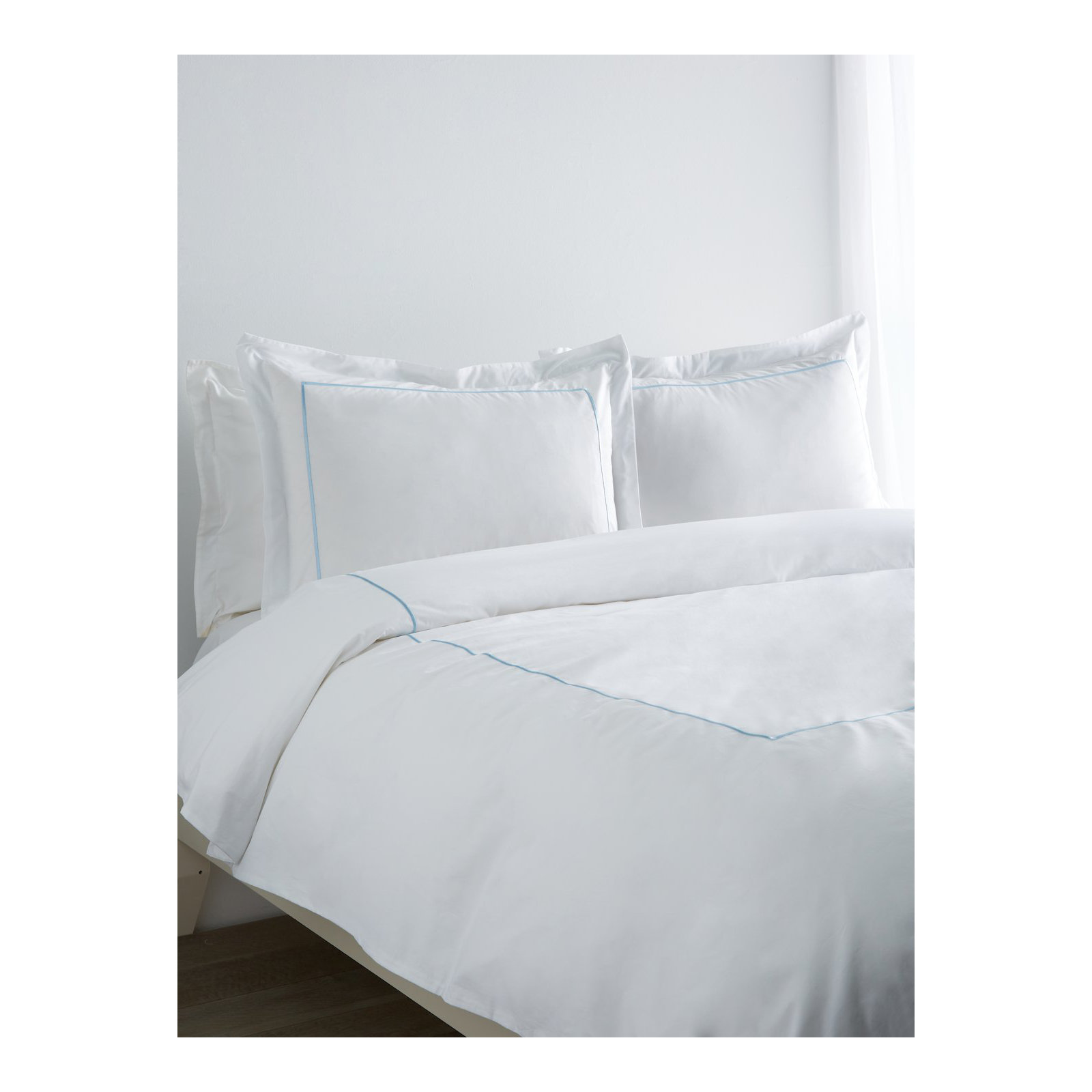 Benin Cotton Percale Duvet Cover Set, King Duvet Cover + 2 Shams, Blue/White