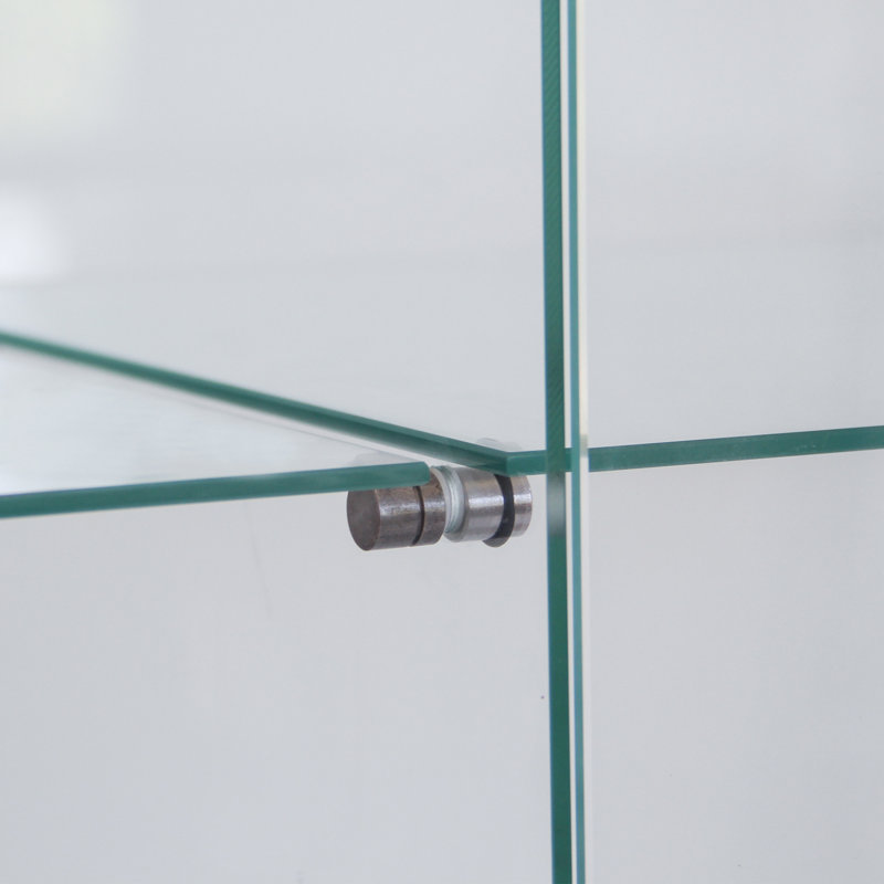 Vitrine à 3 portes avec 4 tablettes en verre, Noir