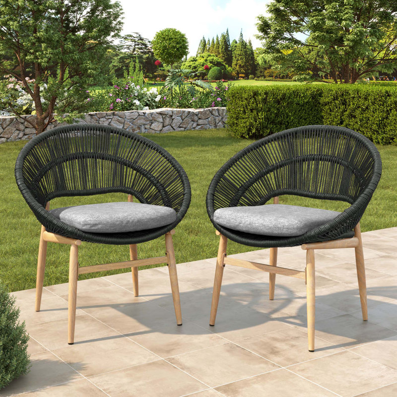 Rustic-Modern Outdoor Wicker Dining Chair Set with Funnel Design, Coussin gris / cadre noir