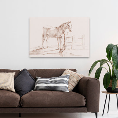 Cheval debout contemporain et moderne à une clôture