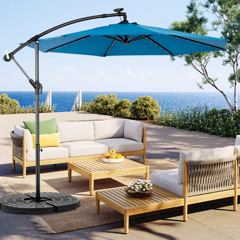 Le parasol à DEL solaire 10 pi couvre plus d'espace - bleu foncé stable et sécuritaire, Bleu très foncé