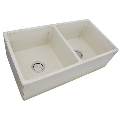 Vineyard 33" L x 18" W Double Basin Farmhouse Kitchen Sink