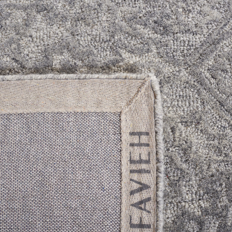 Marnell Geometric Hand Tufted Area Rug in Grey, Rectangle 5' x 8'