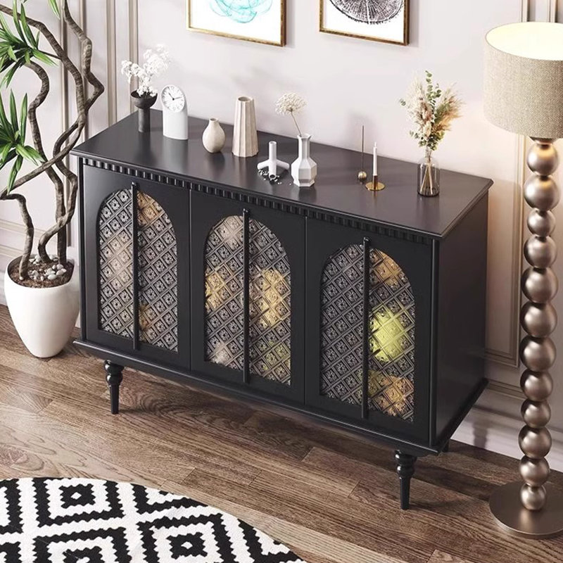 Aranda, Black