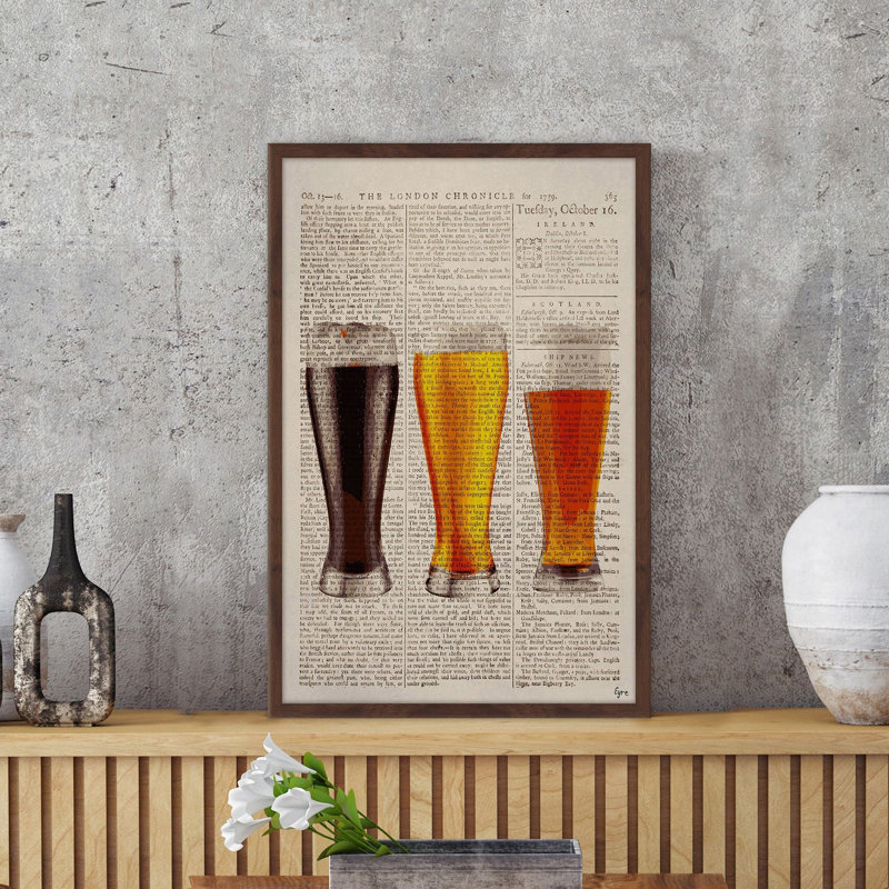«Lager Styles» par Eyre Tarney - Reproduction d'art graphique sur papier encadré, H 18 po x l 12 po x P 1,5 po