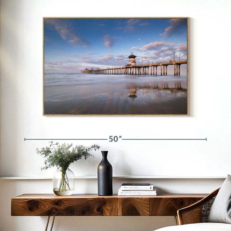 Coastal Huntington Pier, Cadre flottant en bois naturel, 40 po x 27 po