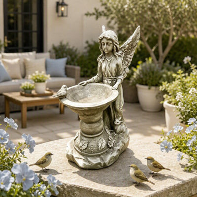 Sculpture gracieuse d'ange avec bain d'oiseaux et lavabo sur piédestal, statue de jardin en résine résistante aux intempéries pour la décoration extérieure