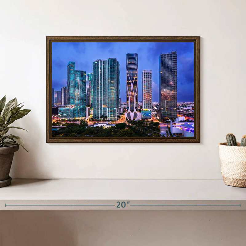 Vue aérienne du centre-ville de Miami, 13 po x 9 po, Cadre flottant en noyer