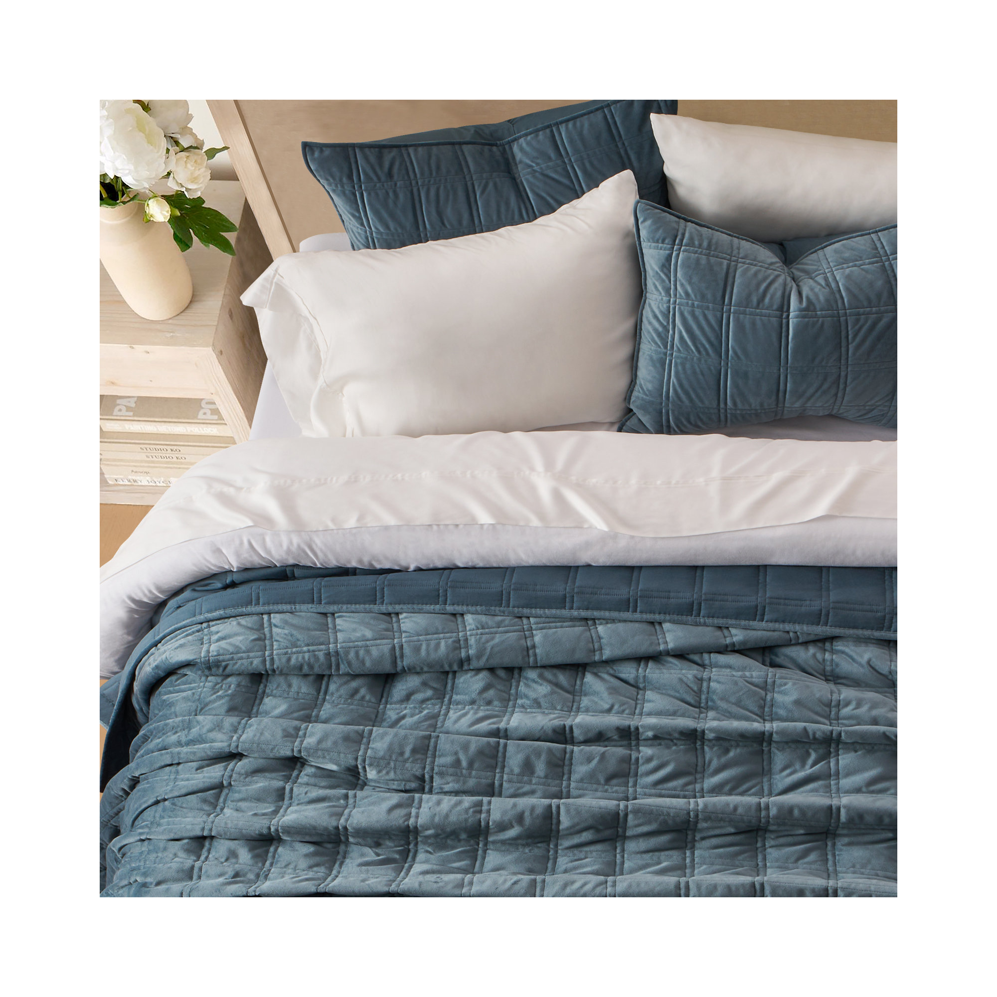Double Box Stitch Velvet Quilt set, King Quilt + 2 King Shams, Stormy Blue