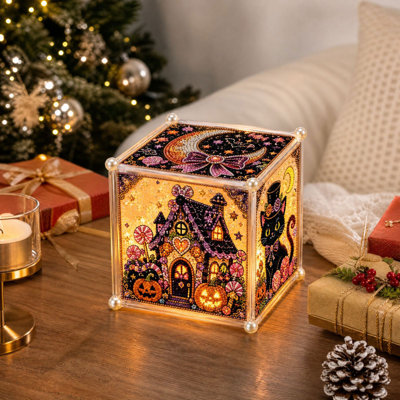 Coffret-cadeau d'Halloween à peindre avec des diamants, kit DIY. Motifs sur les cinq côtés, idéal pour ranger des cadeaux d'Halloween ou comme décoration.