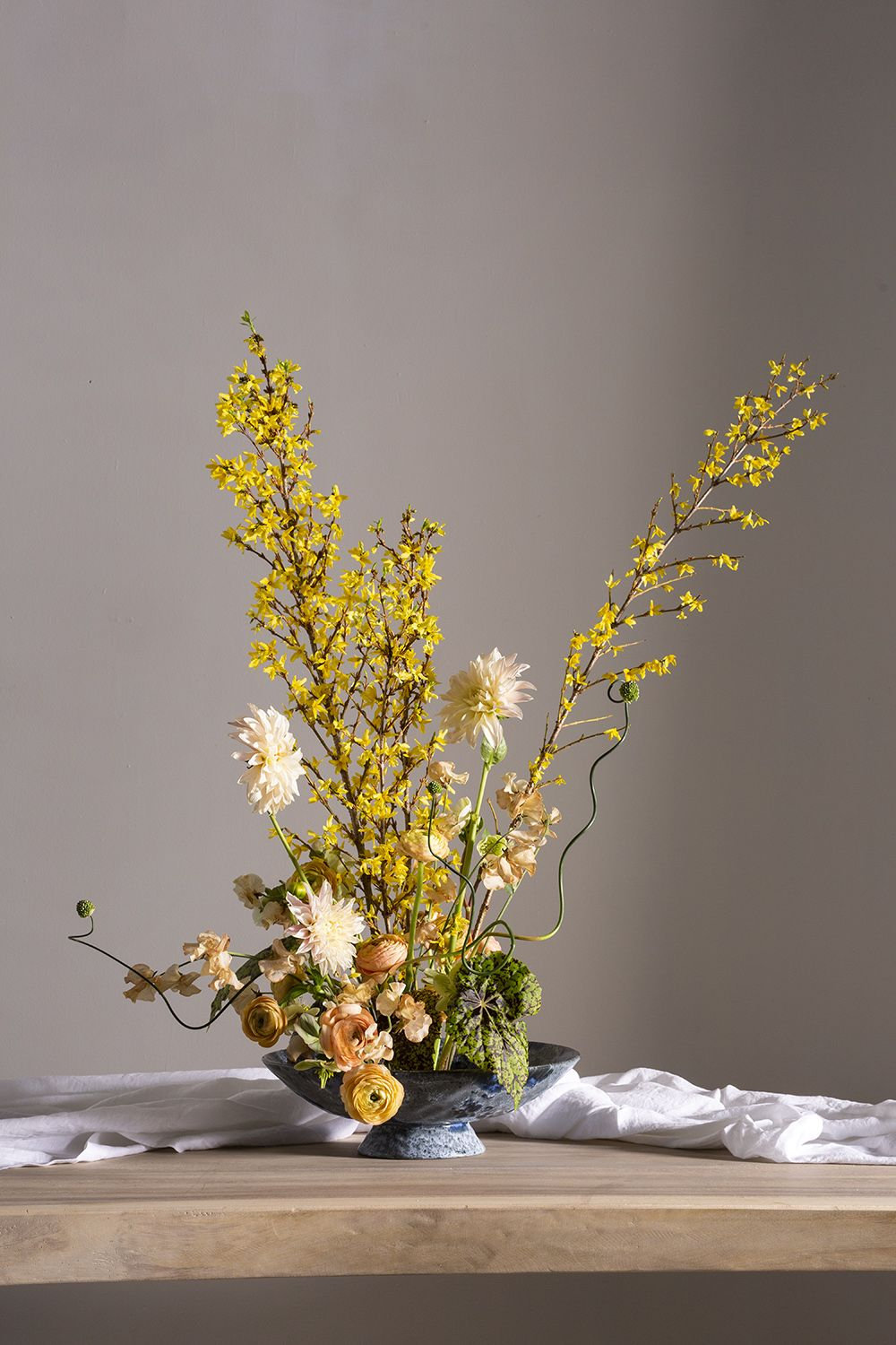 Yalina Ceramic Decorative Tray