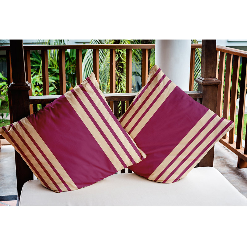Coussin décoratif intérieur / extérieur Stripe, 18 po x 18 po, Vieux rose