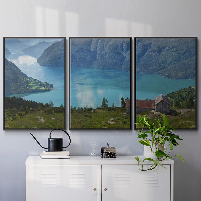 «Reflection II», reproduction sur toile 3 pièces, H 24 po x l 48 po x P 2 po, Noir