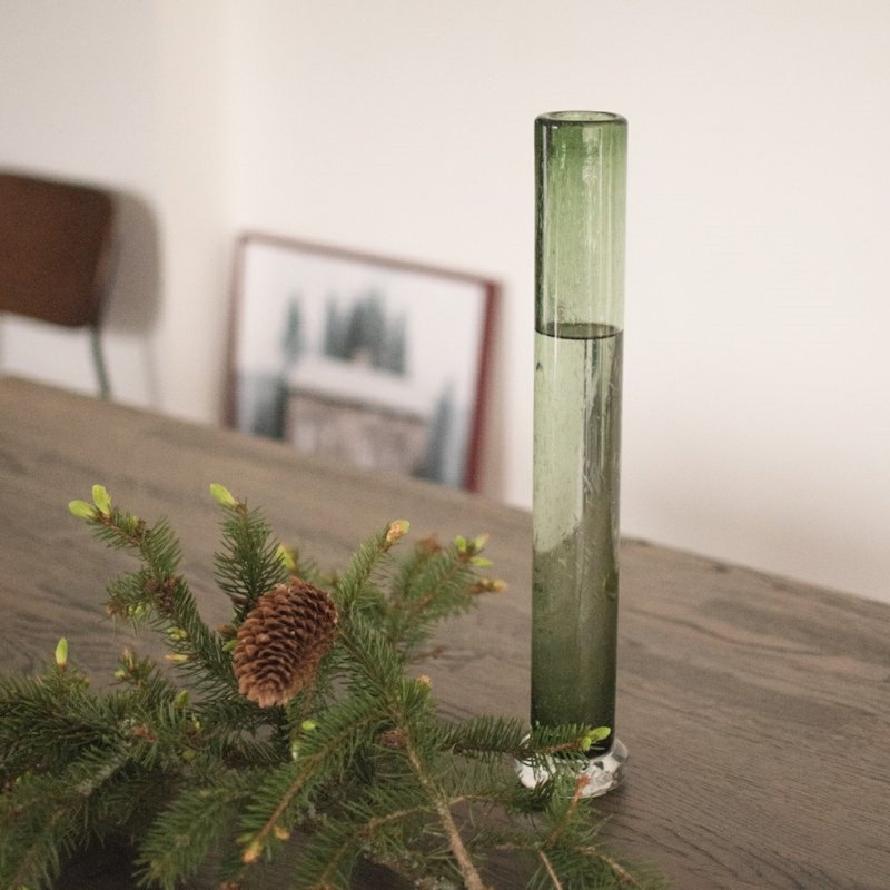 Grand vase grand - vert, H 9,84 po x l 1,97 po x P 2,76 po, Vert
