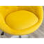 Fauteuil pivotant à 360 degrés en velours jaune-580207081