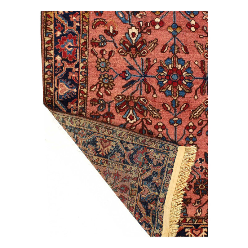 Mahbuba Wool Oriental Area Rug in Rose