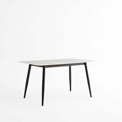 Table de salle à manger rectangulaire en pierre moderne de 1,4 m avec base en métal robuste pour la cuisine