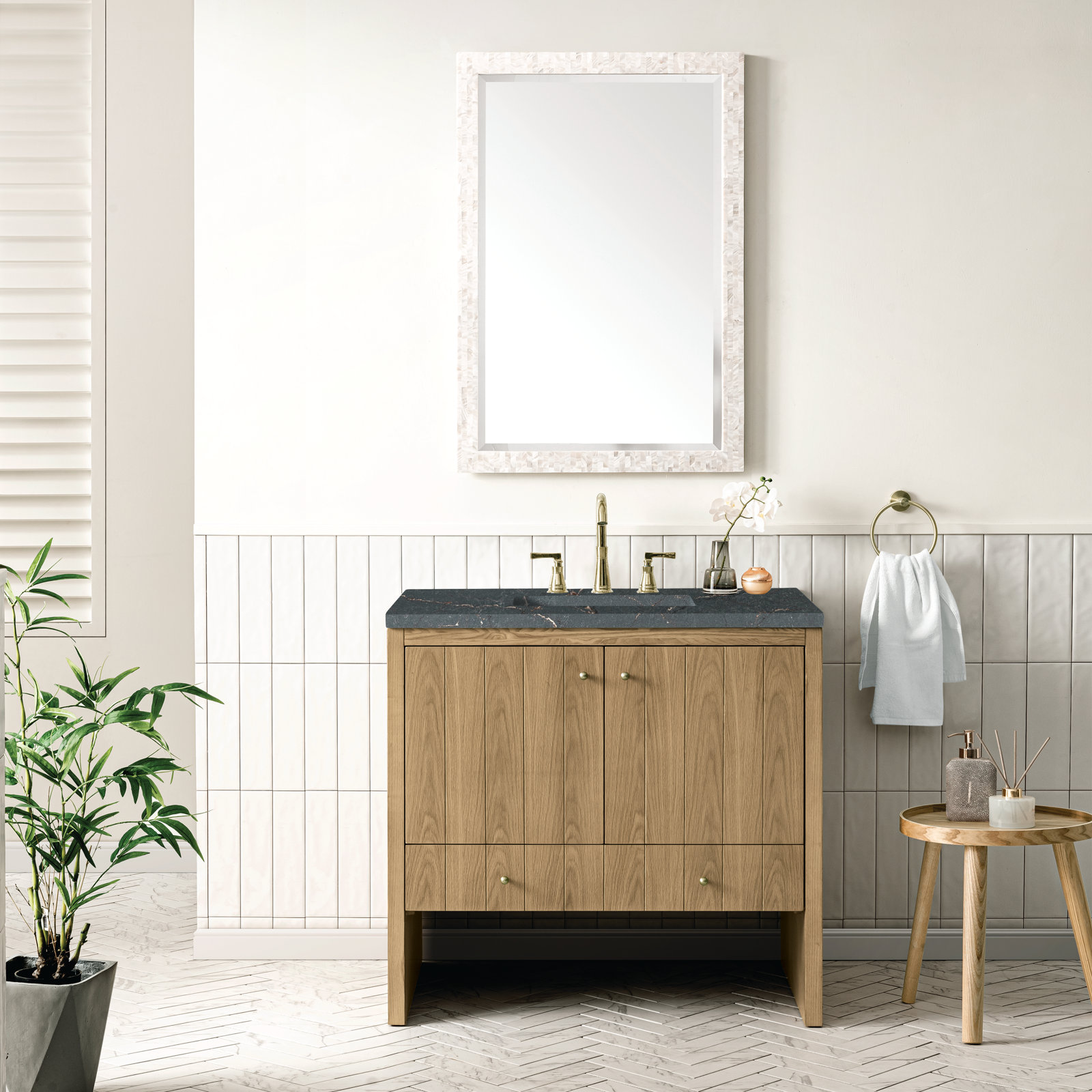 Hudson 36'' Single Bathroom Vanity, Parisien Bleu, 8" Widespread, Light Natural Oak