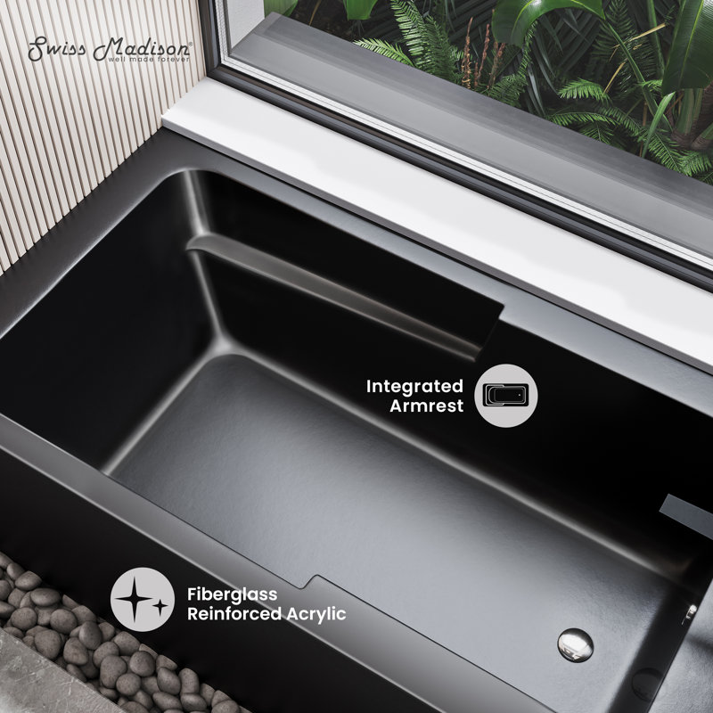 Baignoire d'angle Voltaire 54 po x 30 po avec bonde à droite et tablier, noir mat, Noir mat, Droite