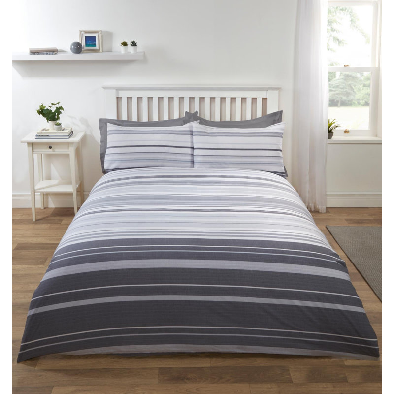 Auriona Striped Duvet Cover Set with Pillowcases, Kingsize - 2 Standard Pillowcases, Blue