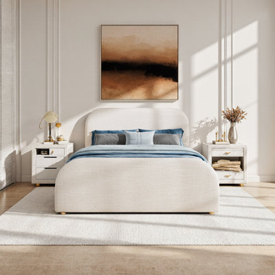 Lit simple / grand / simple tapissier de luxe avec tête de lit haute et rembourrage doux