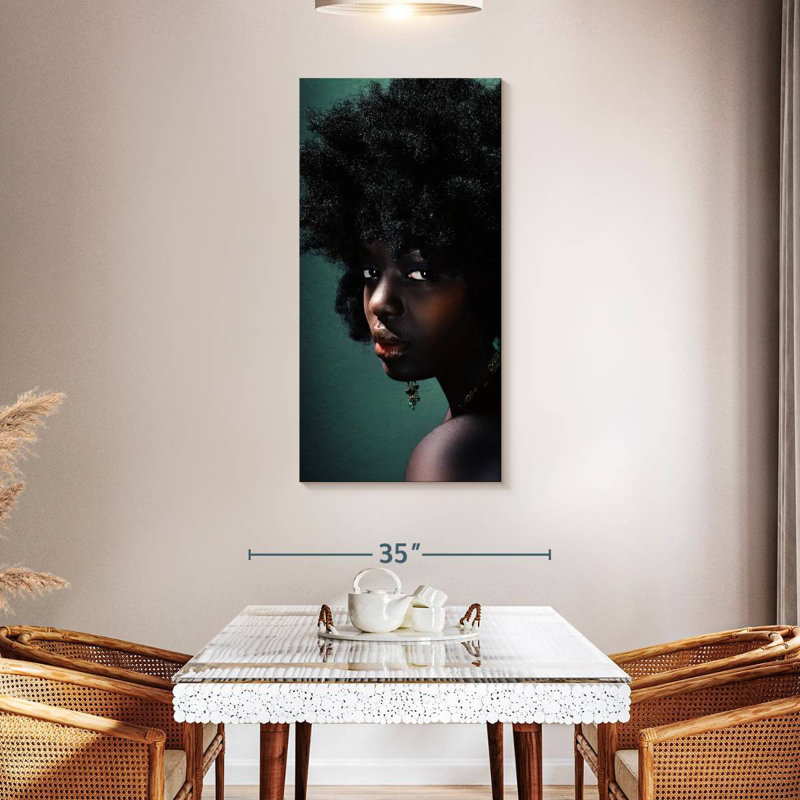 Portrait de femme mystérieuse, H 48 po x l 24 po