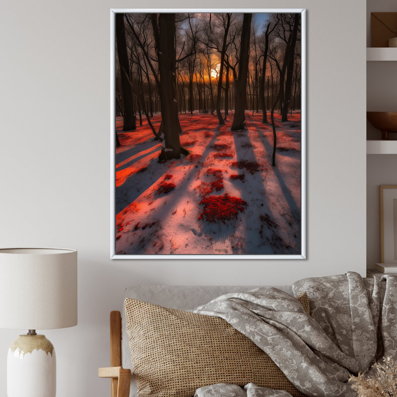 «Wintersun Shining Through Snowlit Trees I», reproduction sur toile, H 32 po x l 16 po x P 1 po, Cadre flottant blanc